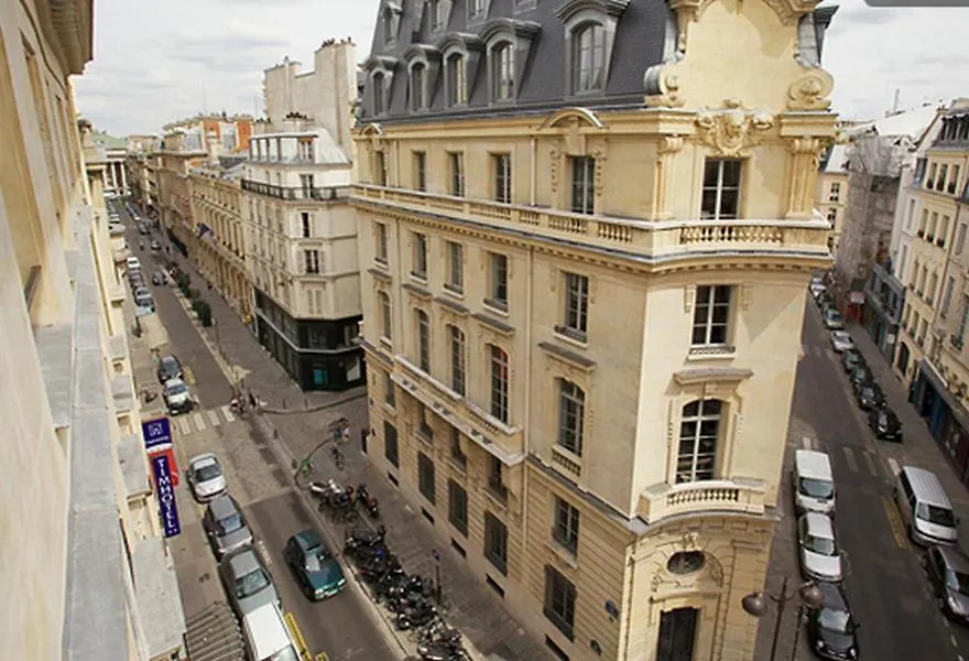In The Heart Of Apartment